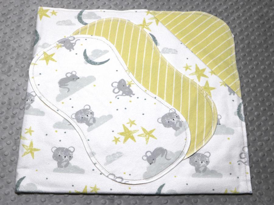 Catch A Falling Star Hemstitched Flannel Blanket w/(2) Burp Cloths Kit