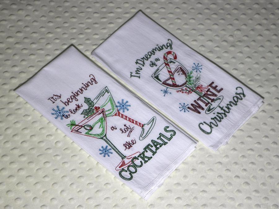 Christmas Cocktails And Wine Hemstitched 2 Piece Tea Towel Kit