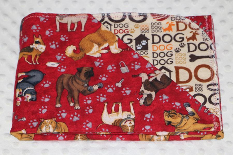 Good Dog Red Hemstitched Flannel Pet Blanket Kit (Large 38 x 50")